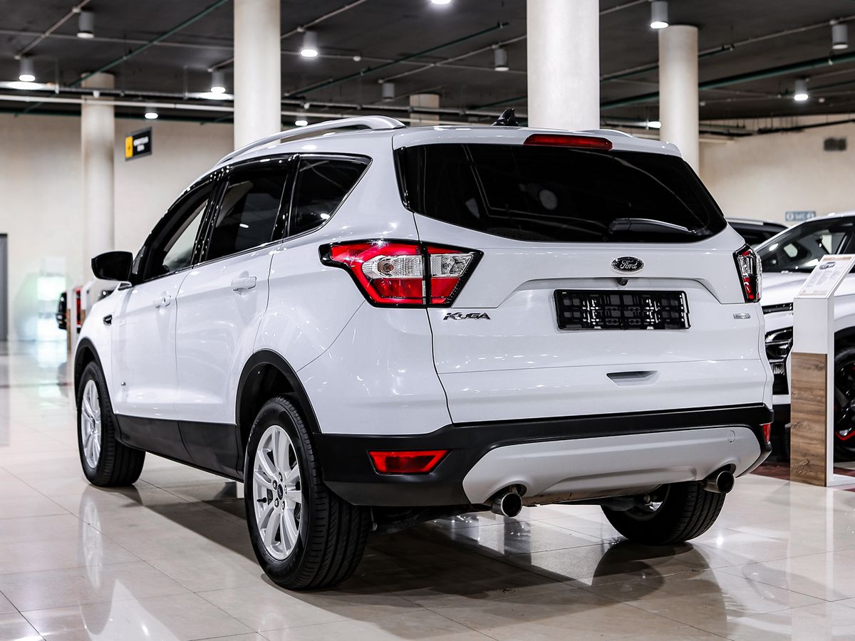 Купить Kuga с пробегом