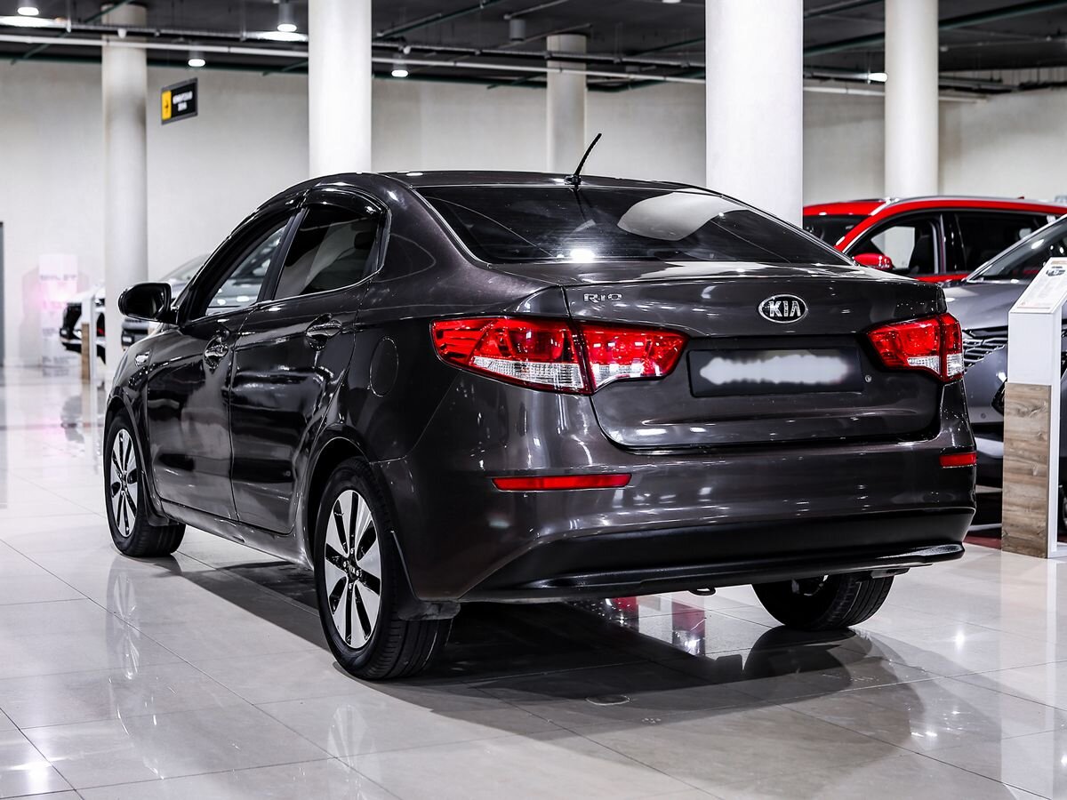 Купить Rio с пробегом