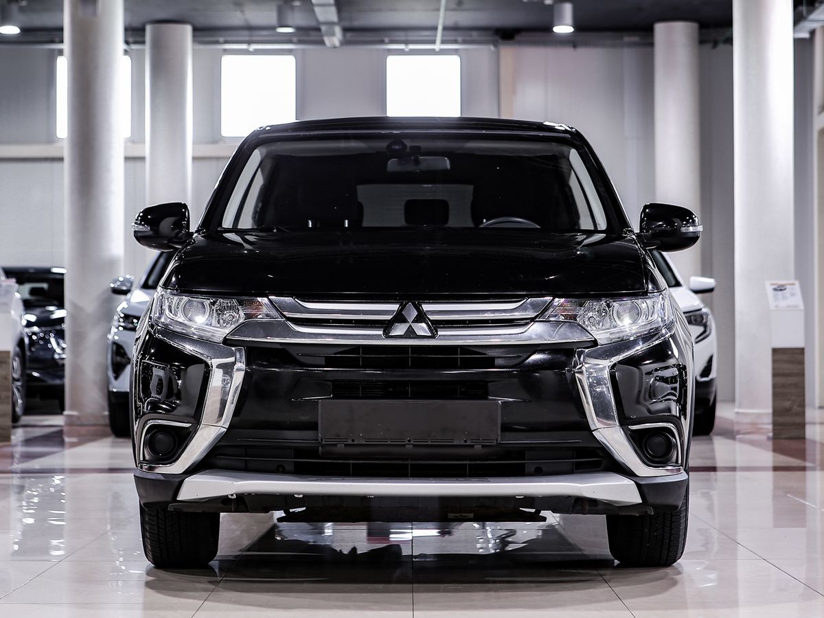 Купить Outlander с пробегом